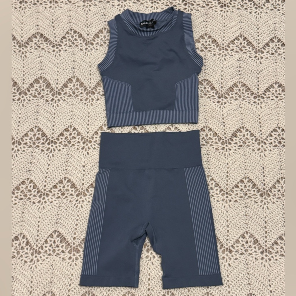 Bailey 44 Sport Blue Activewear Set With Blue Stripes Compression Both Size XS